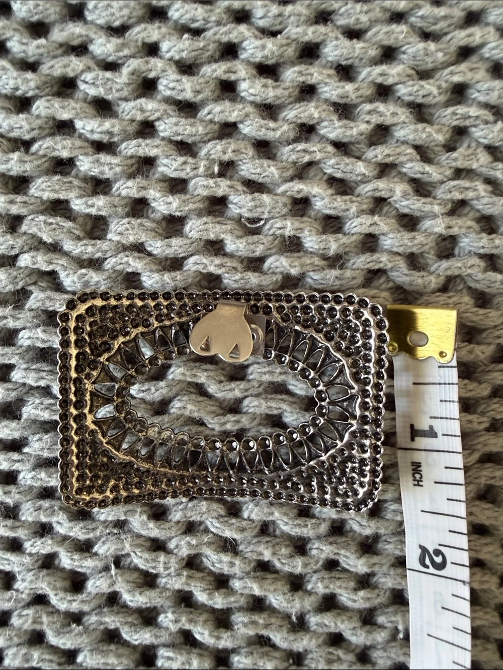 Vintage-Inspired Silver-Tone Decorative Shoe Clips - Women Accessories